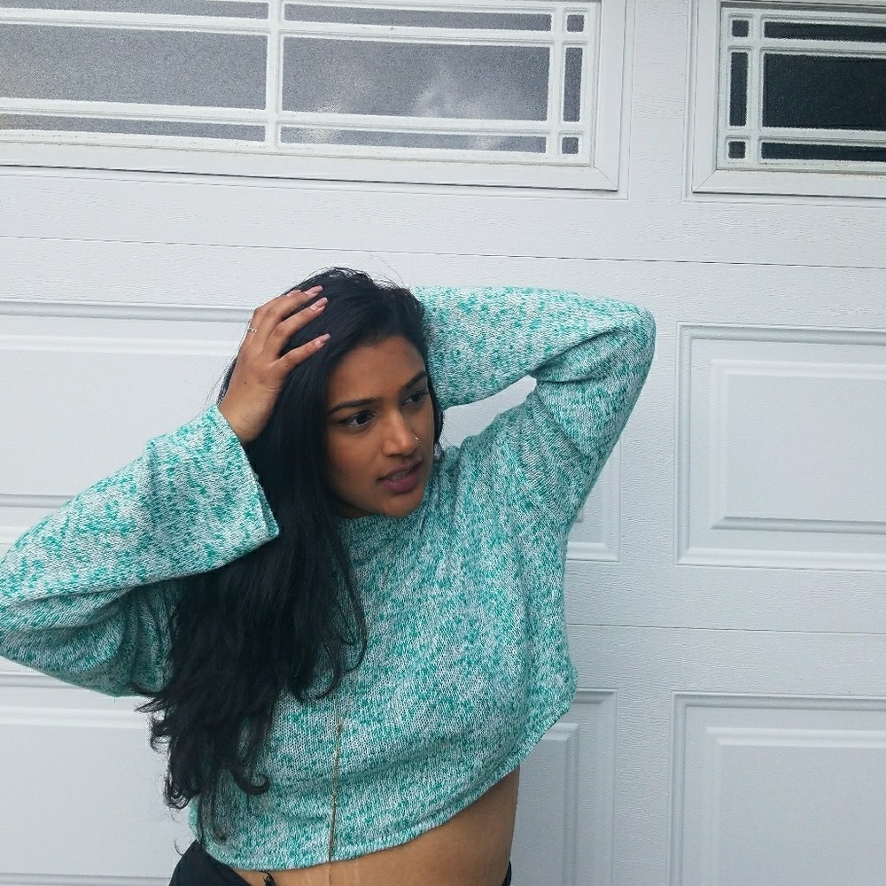 Green Patterned Sweater Crop Top